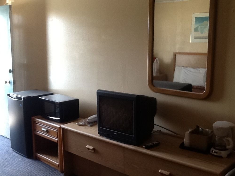 Silver Spur Motel Lander Εξωτερικό φωτογραφία